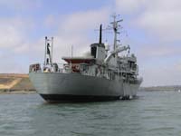 DSC00035 navy kinsale